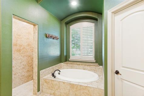 145 Country Vista Circle Burleson TX 76028