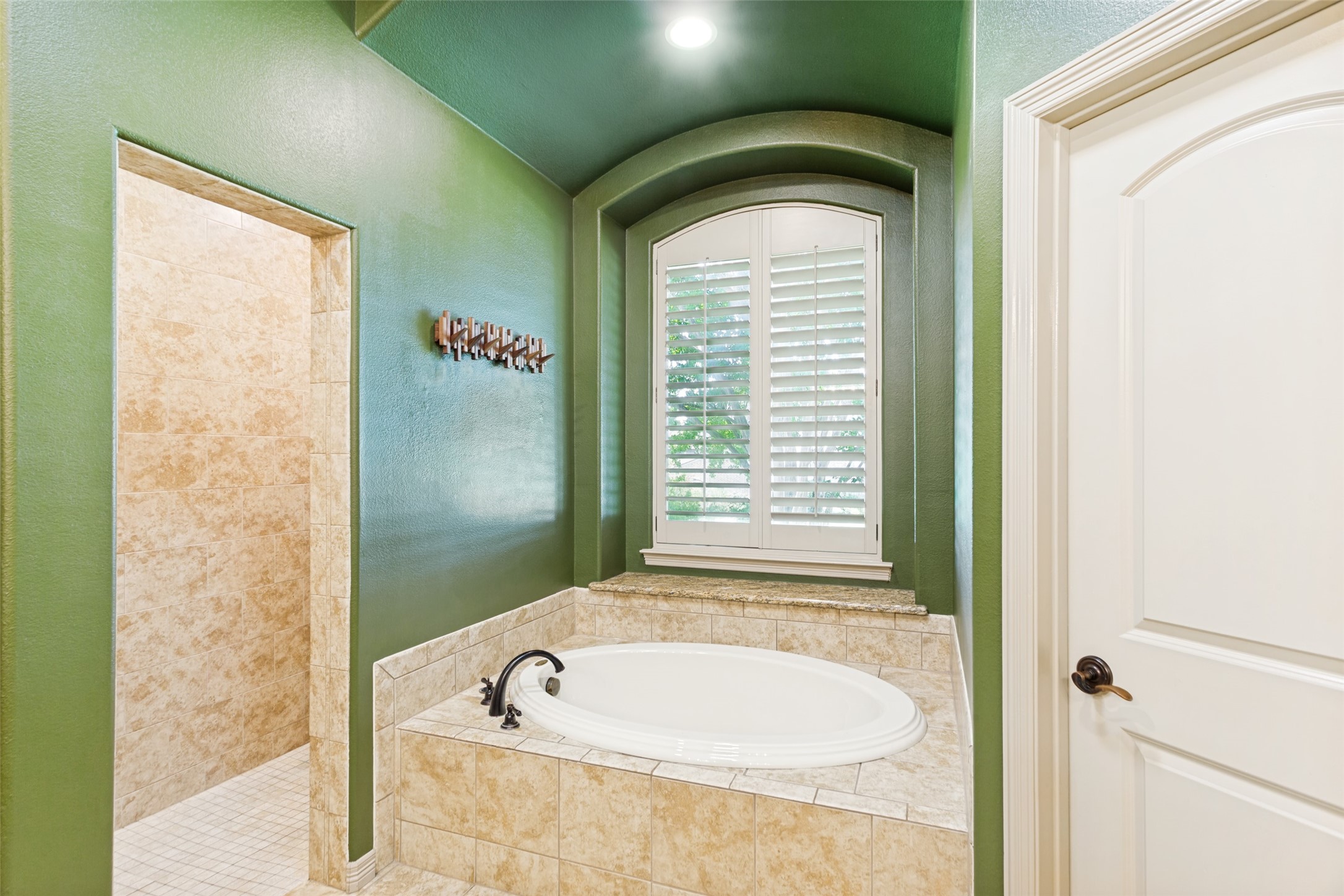 145 Country Vista Circle Burleson TX 76028