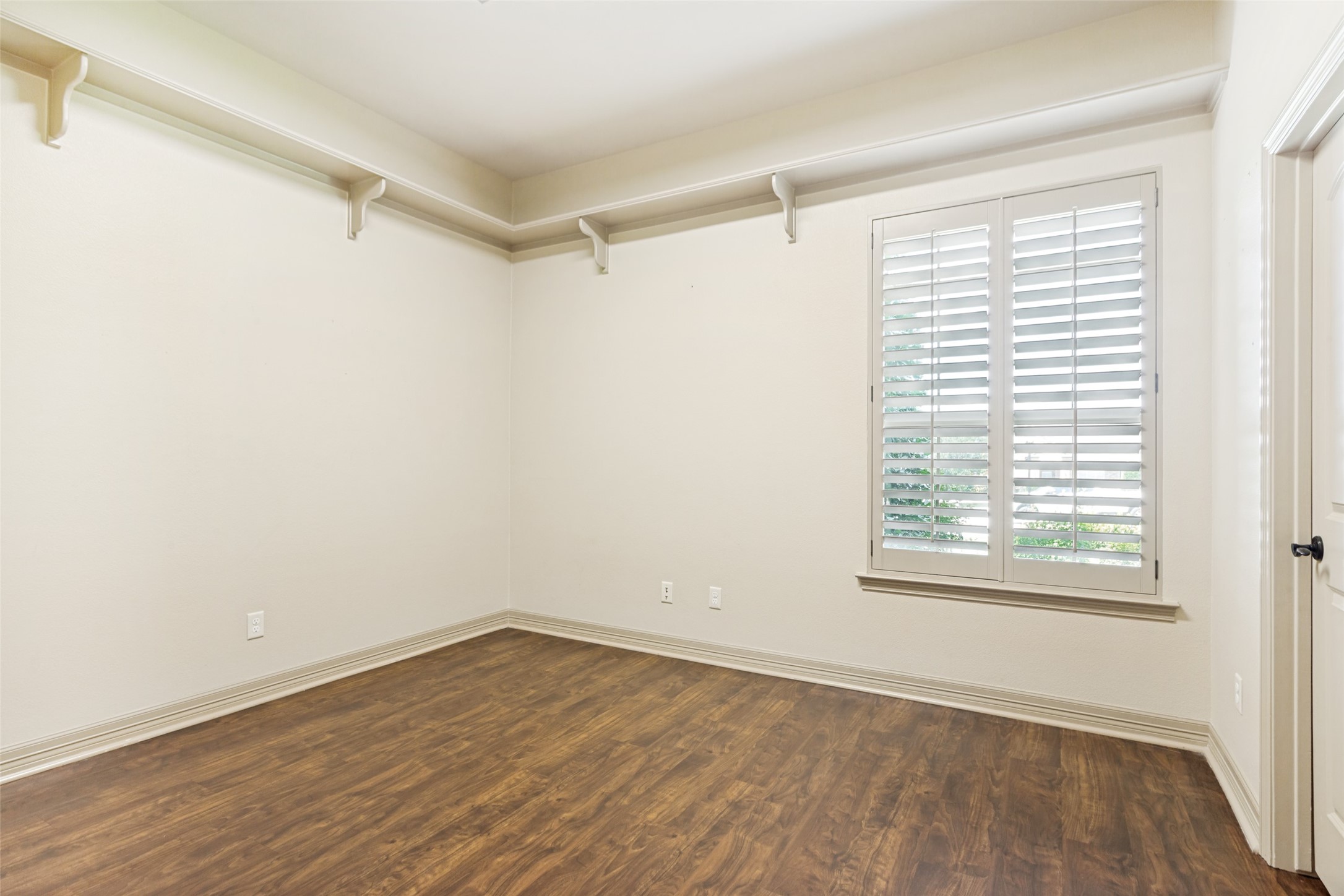 145 Country Vista Circle Burleson TX 76028