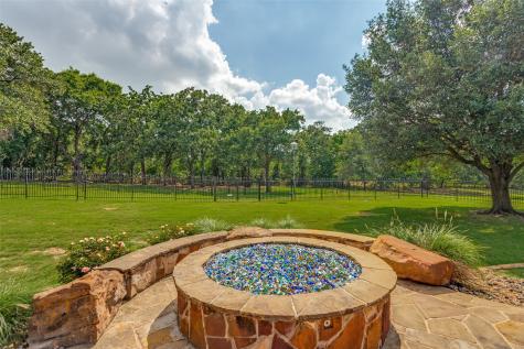 145 Country Vista Circle Burleson TX 76028