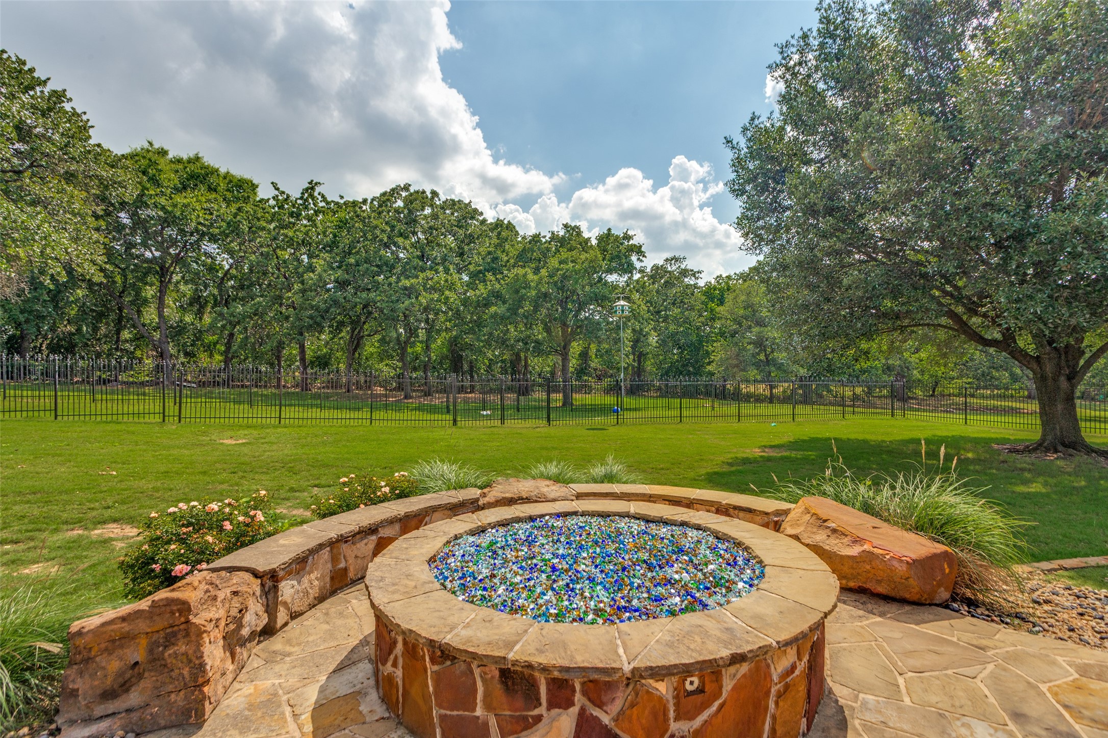 145 Country Vista Circle Burleson TX 76028