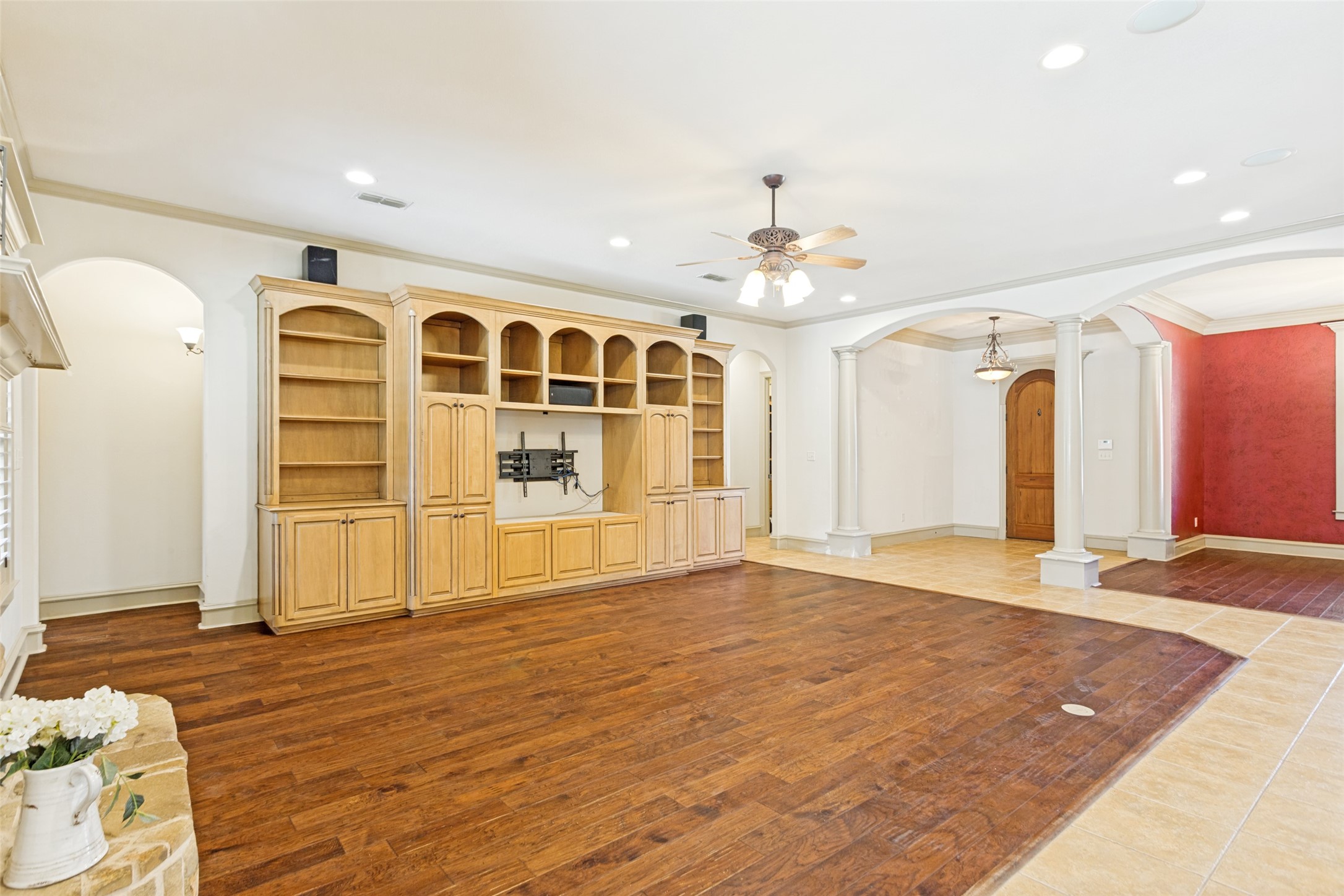 145 Country Vista Circle Burleson TX 76028