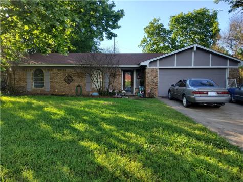 703 Post Street Hewitt TX 76643