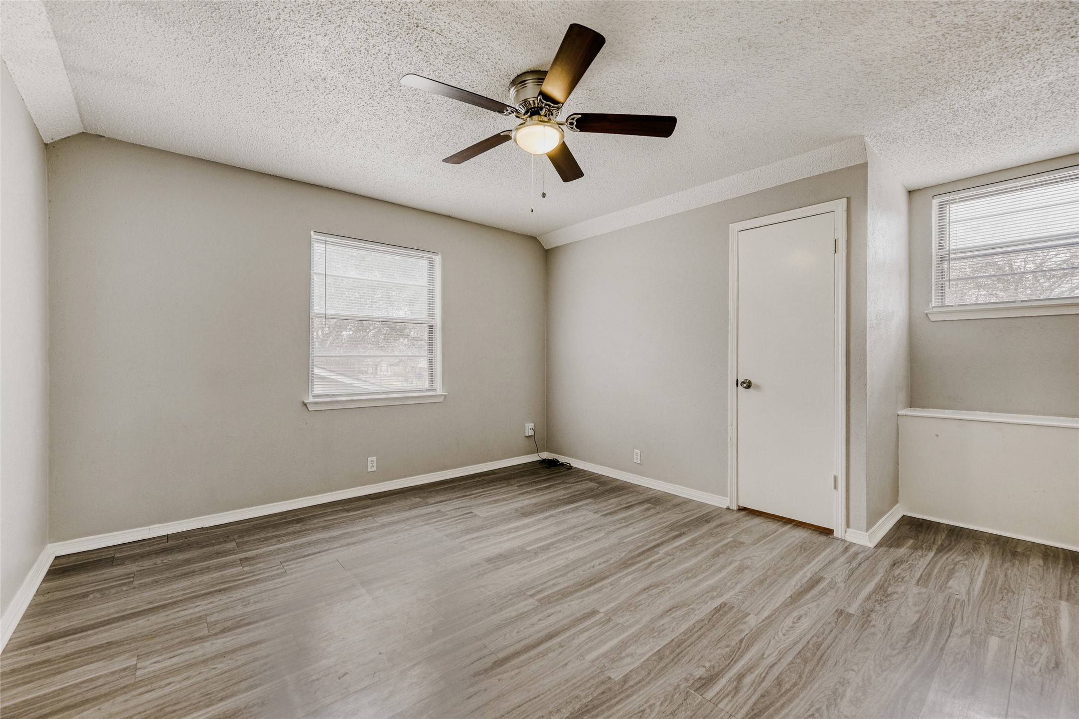 205 San Jacinto Court Waxahachie TX 75165