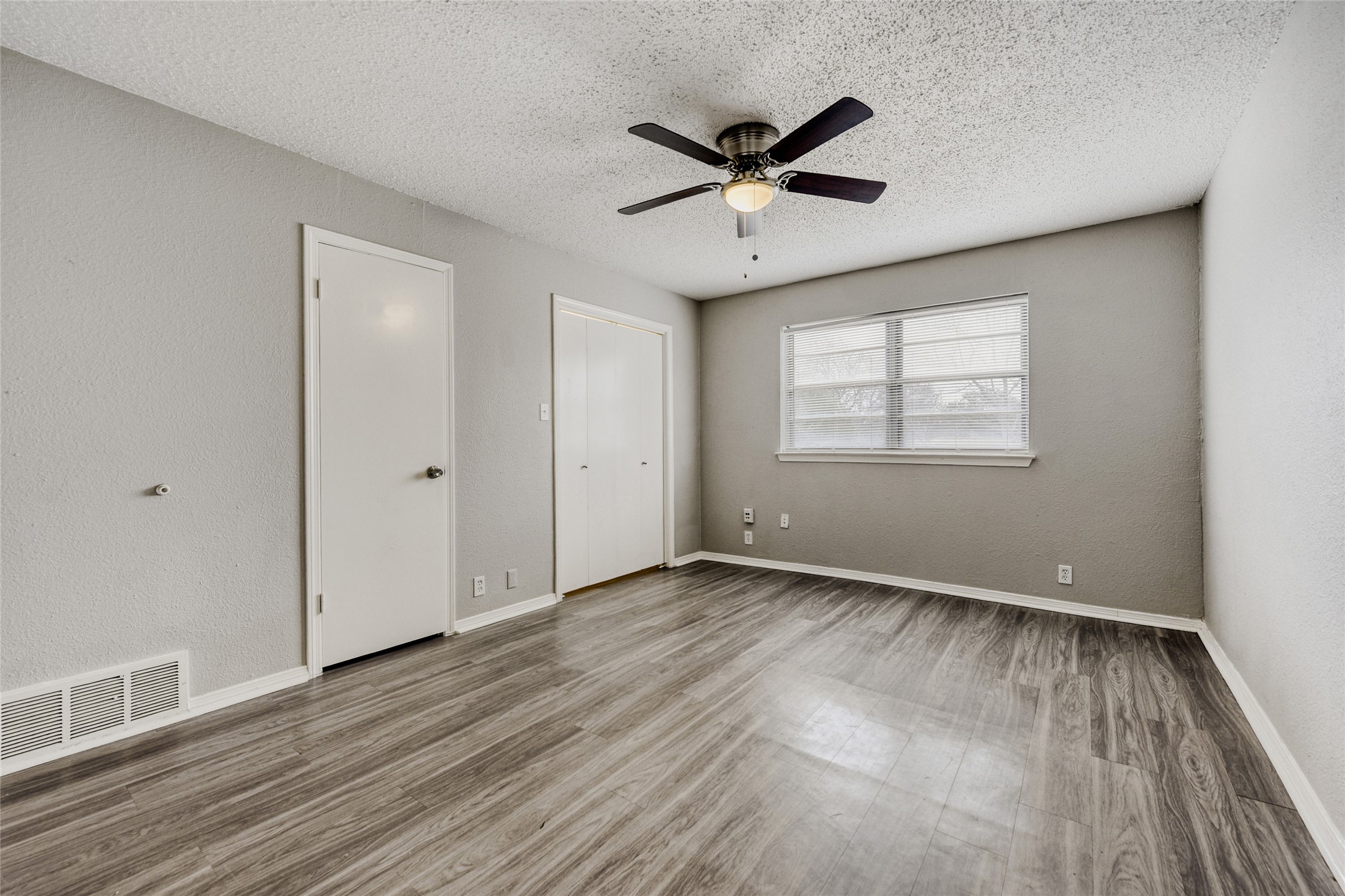 205 San Jacinto Court Waxahachie TX 75165