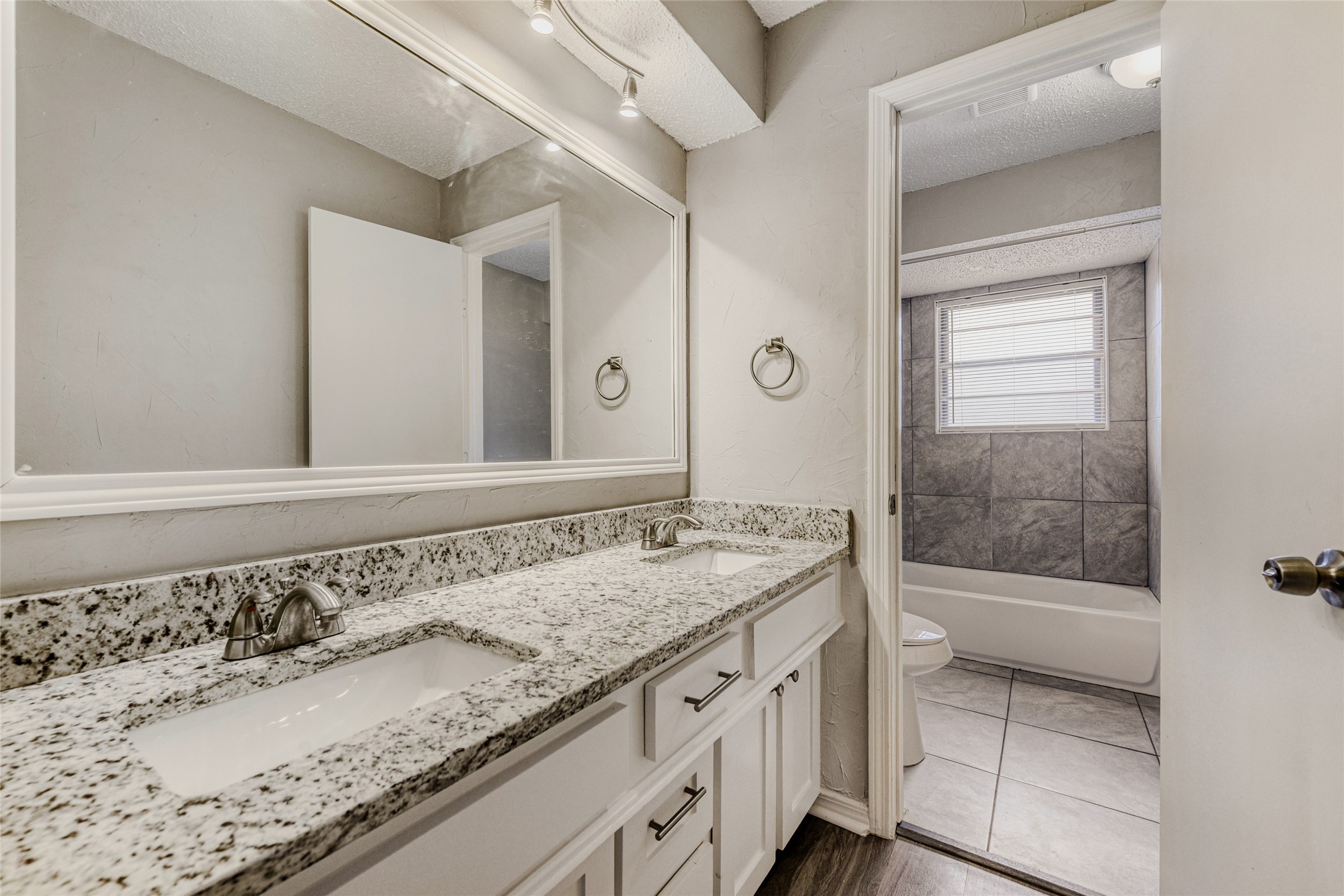 205 San Jacinto Court Waxahachie TX 75165