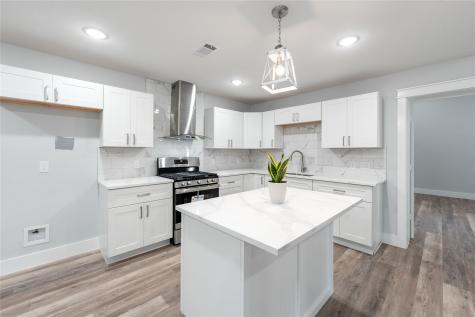 7469 Meadowcrest Drive Fort Worth TX 76112