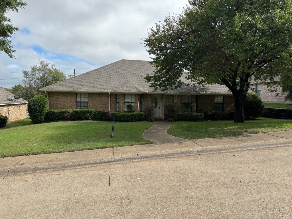 849 Robin Meadow Drive Desoto TX 75115
