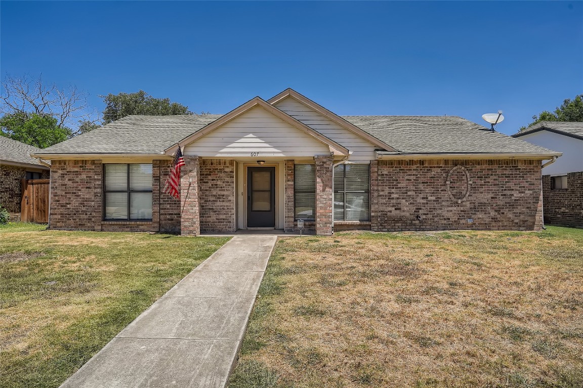 607 Rosedown Lane Mesquite TX 75150