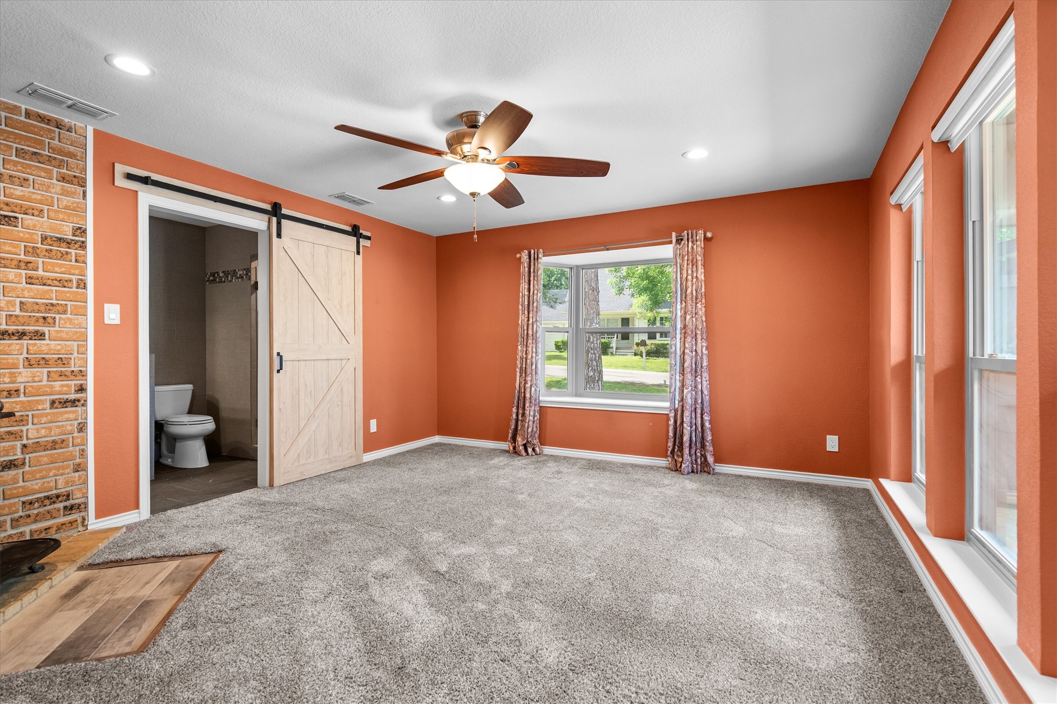 111 N Clearwater Drive Highland Village TX 75077