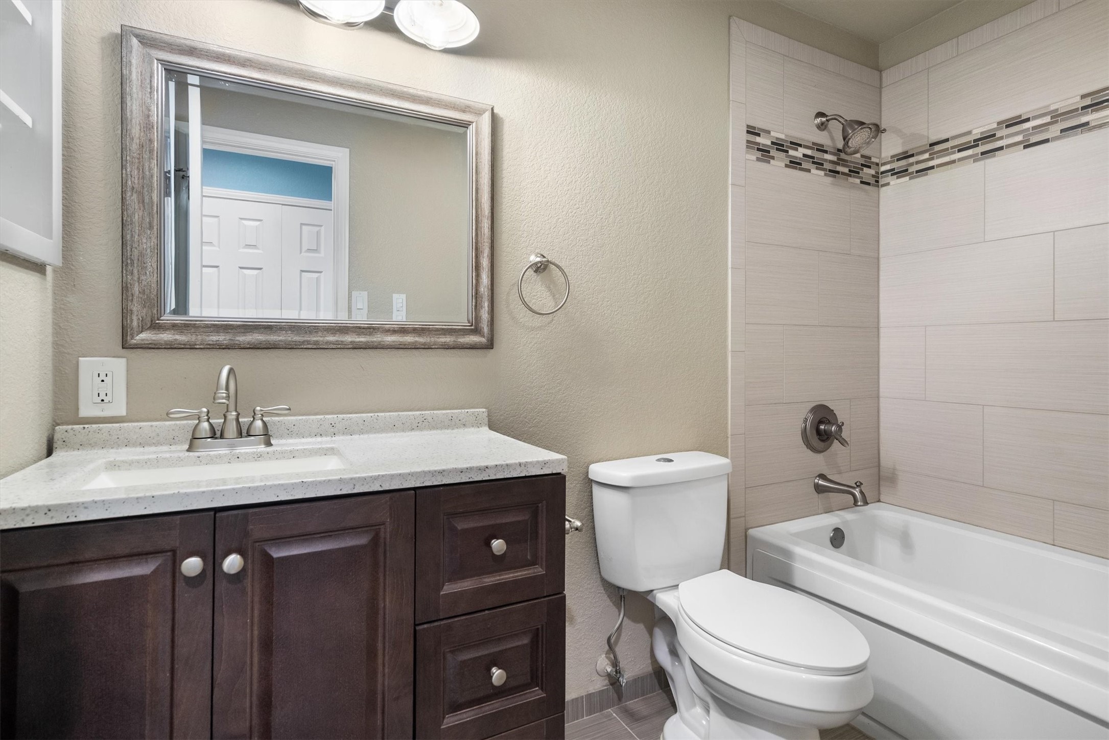 111 N Clearwater Drive Highland Village TX 75077