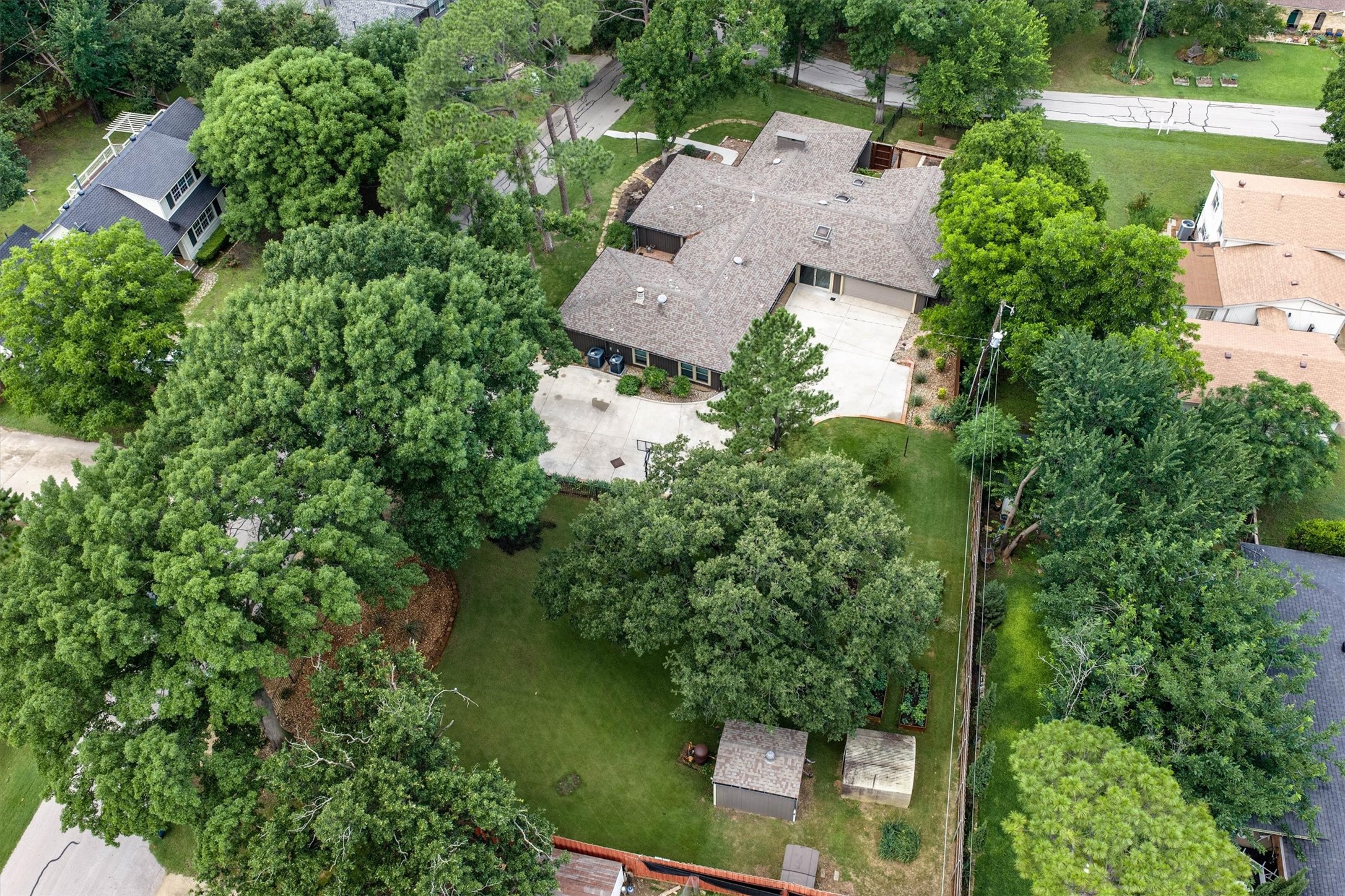 111 N Clearwater Drive Highland Village TX 75077