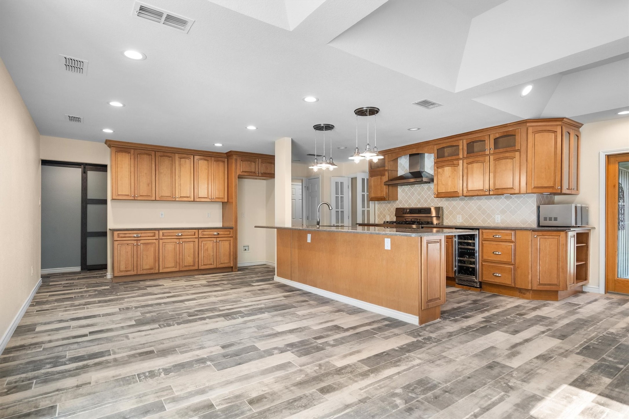 111 N Clearwater Drive Highland Village TX 75077