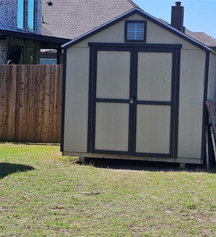 1533 Pierce Street Waxahachie TX 75165