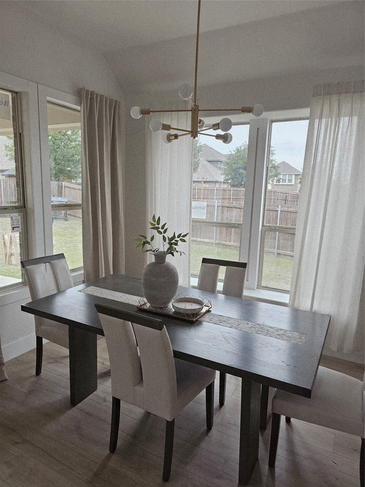 1533 Pierce Street Waxahachie TX 75165