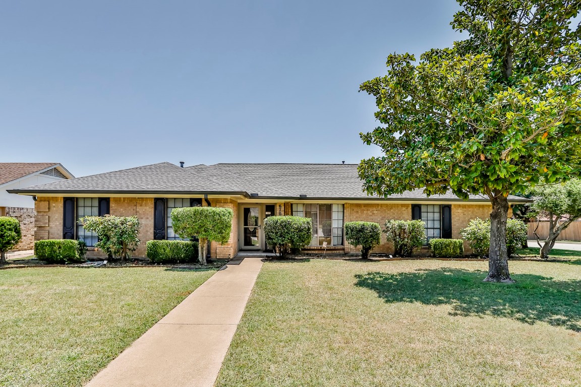 6700 Oliver Drive North Richland Hills TX 76180