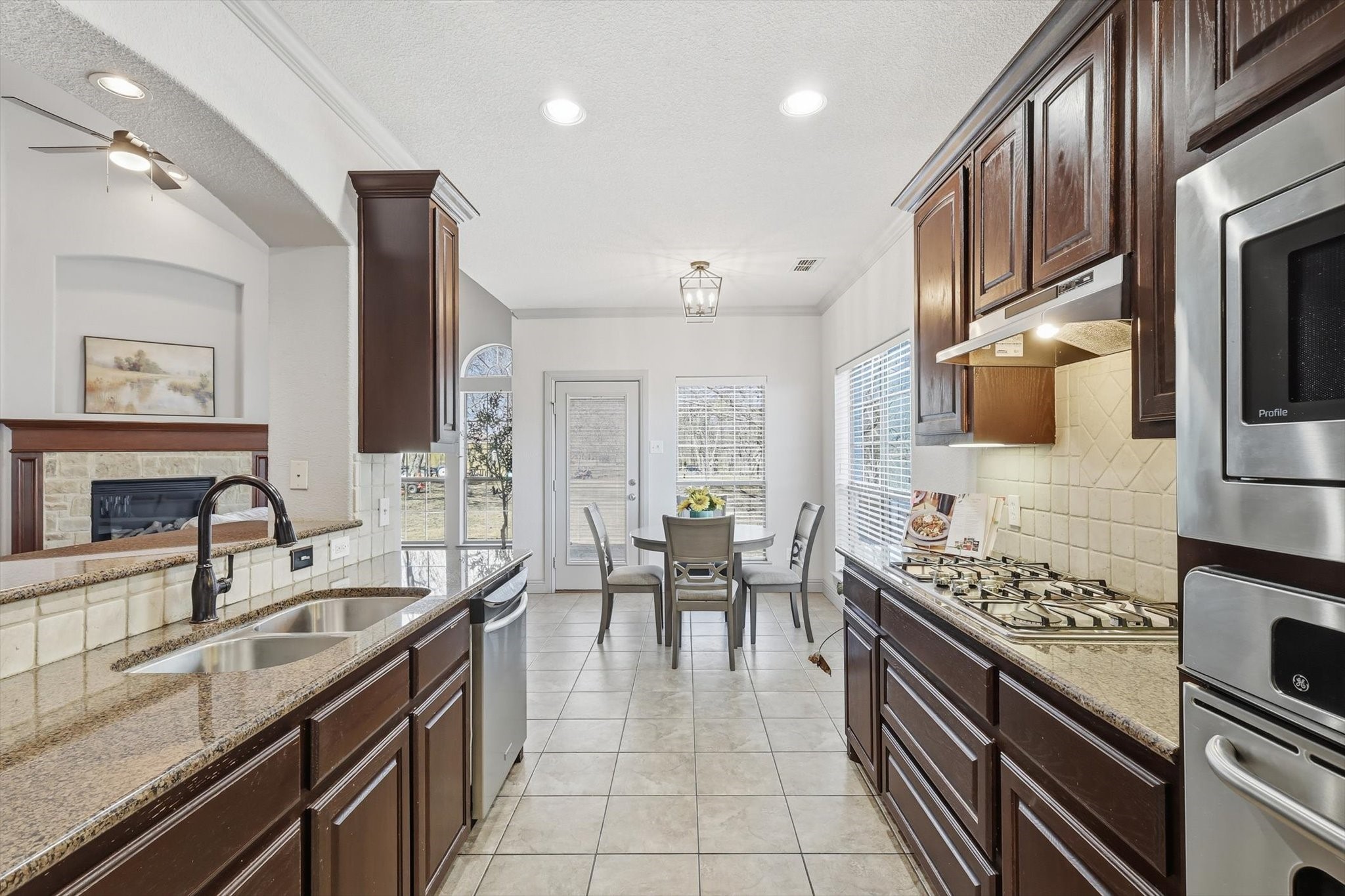 4927 Fm 878 Waxahachie TX 75165