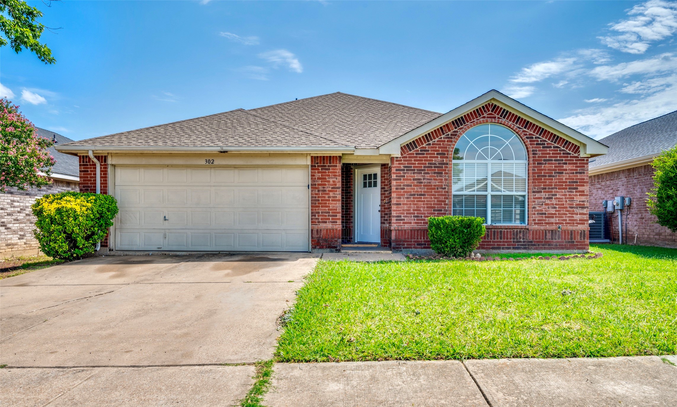 302 Montana Drive Arlington TX 76002