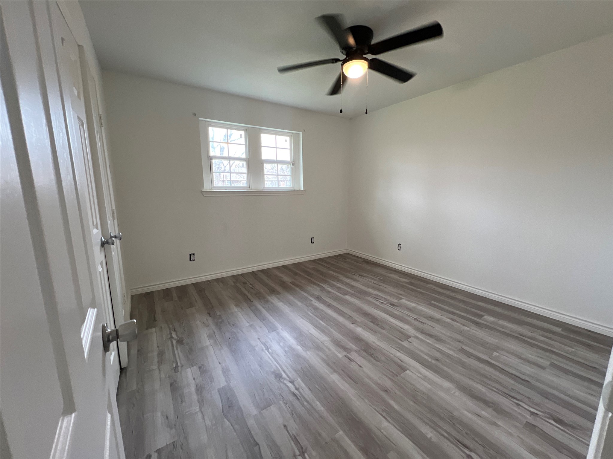 1009 Dawnview Street Arlington TX 76014