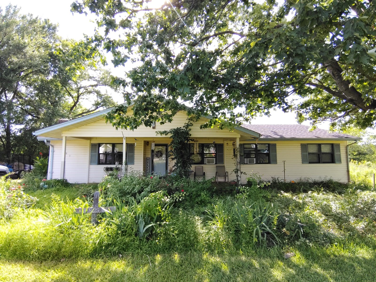399 County Road NE 2100 Mount Vernon TX 75457