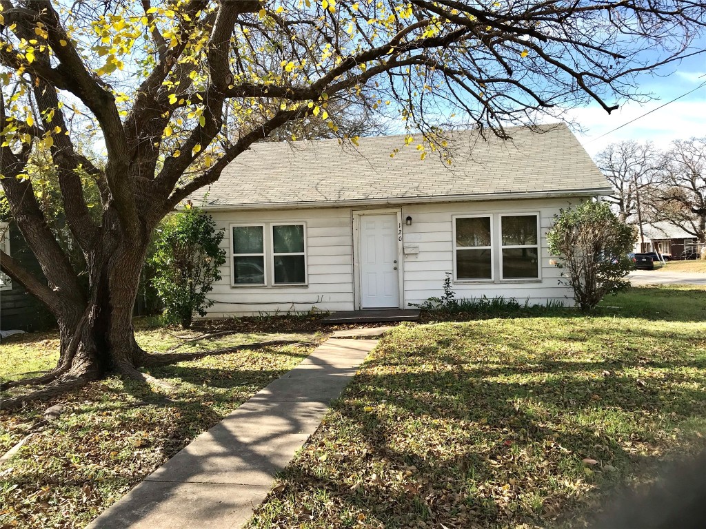 120 N Mckown Avenue Sherman TX 75092