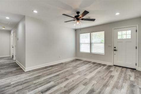 1201 Ridgewood Road Denison TX 75020