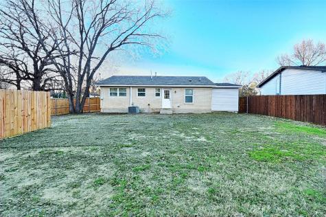 1201 Ridgewood Road Denison TX 75020