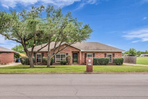 506 W Warren Street Hewitt TX 76643