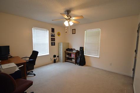 5913 Farm Road 1528 Klondike TX 75448