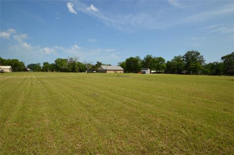5913 Farm Road 1528 Klondike TX 75448