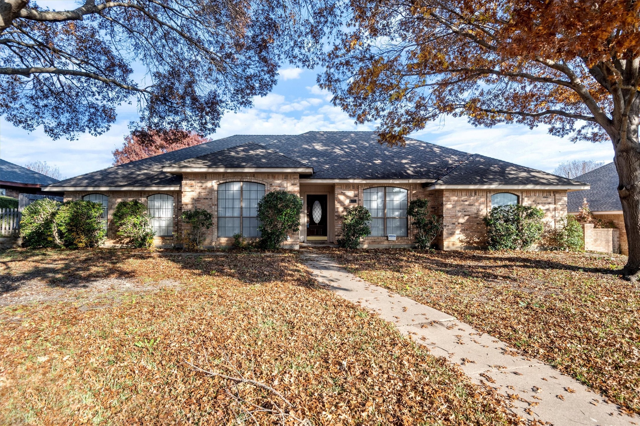 1331 Briarmeade Drive Duncanville TX 75137
