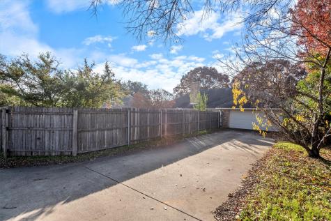 1331 Briarmeade Drive Duncanville TX 75137