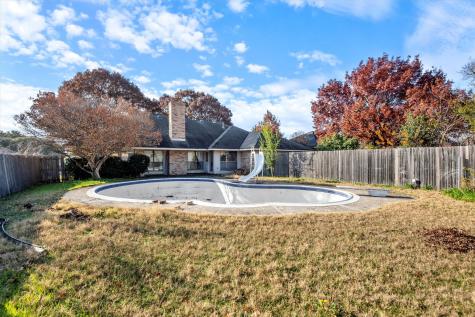 1331 Briarmeade Drive Duncanville TX 75137