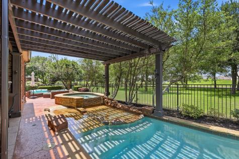 8810 Crockett Drive Argyle TX 76226