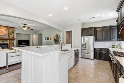 8810 Crockett Drive Argyle TX 76226