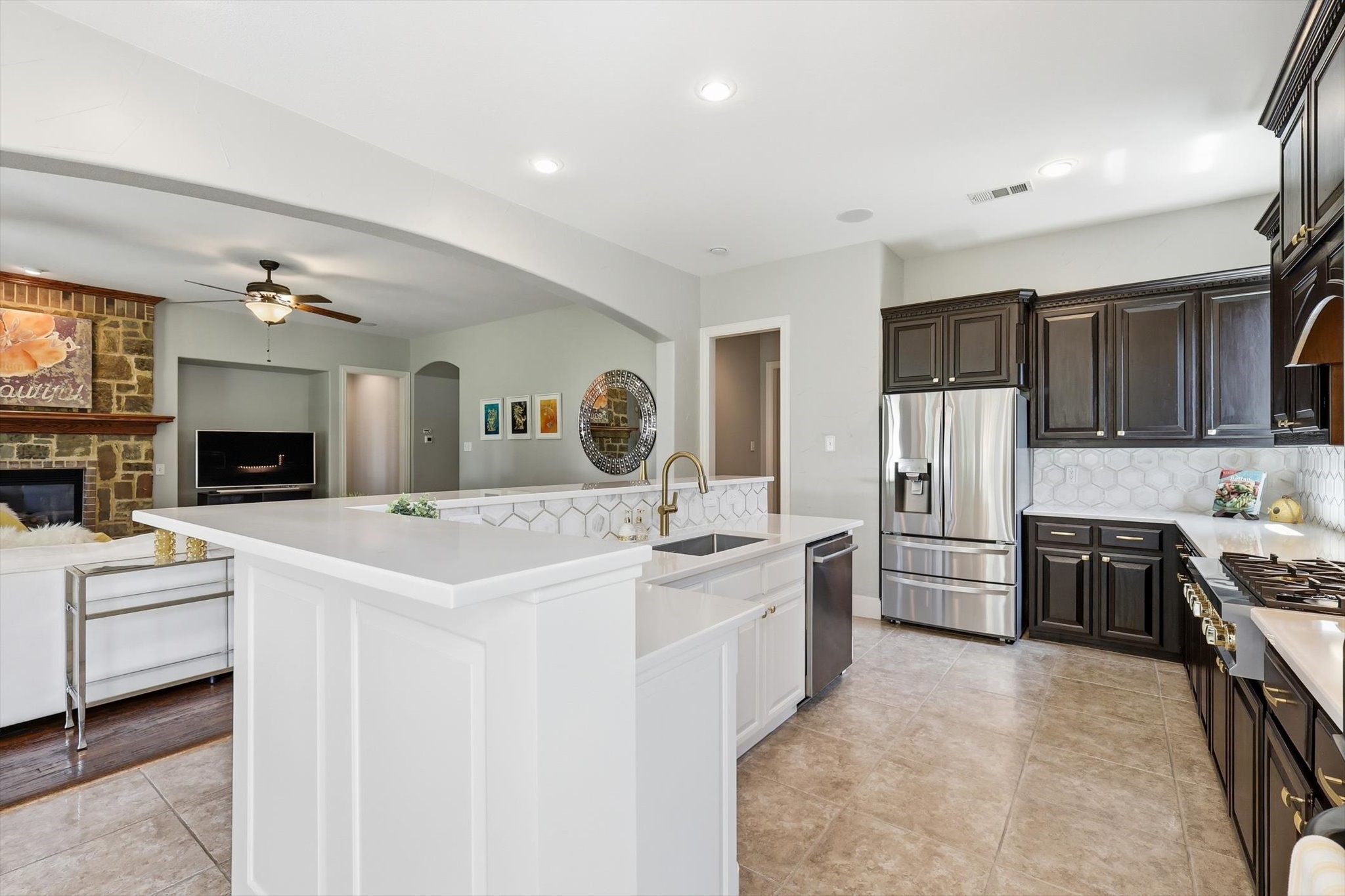 8810 Crockett Drive Argyle TX 76226