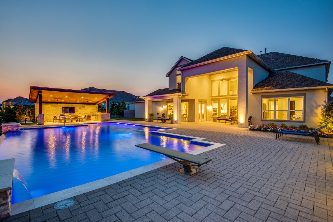 1722 Big Bend Boulevard Fairview TX 75069
