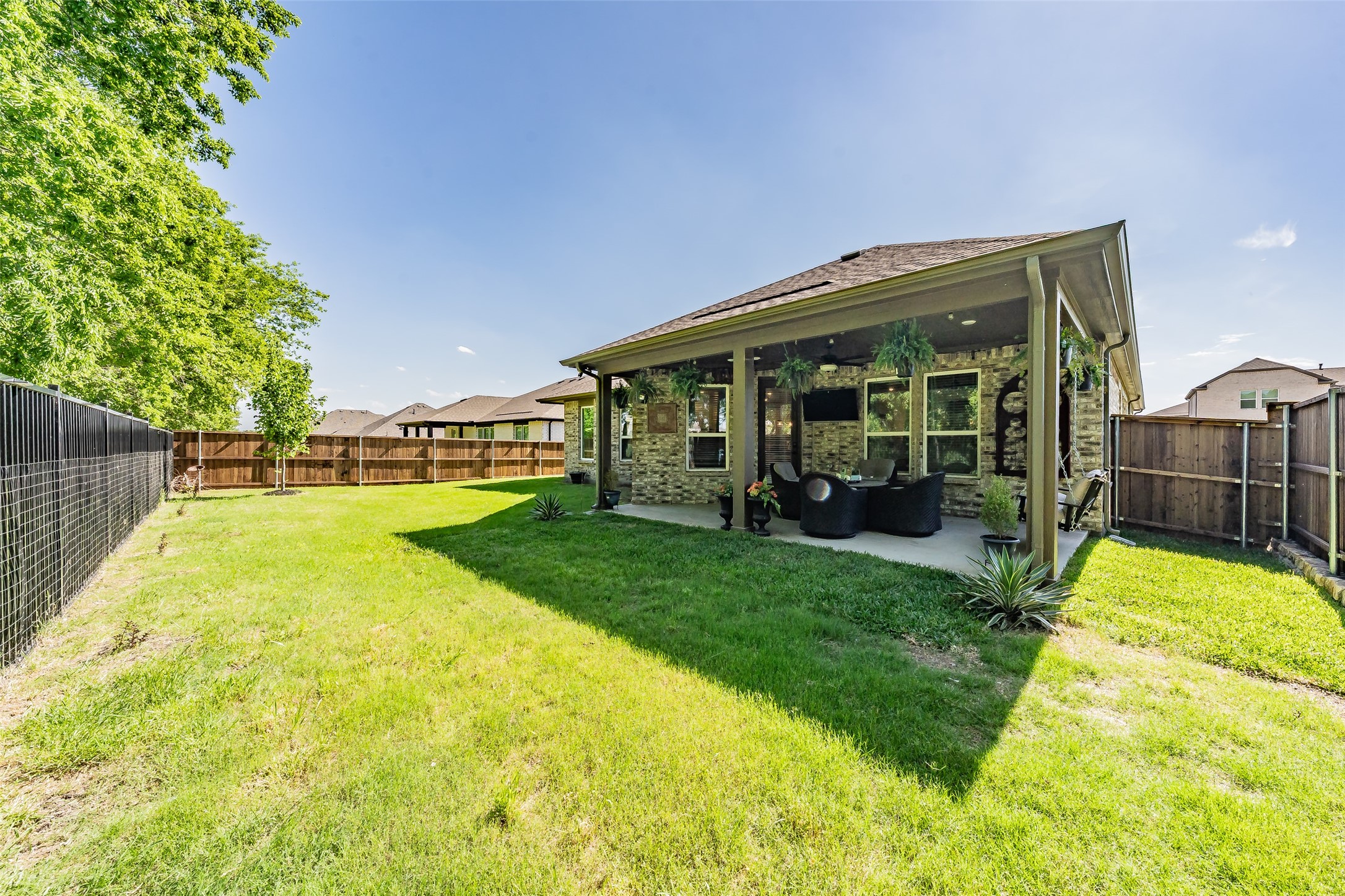 1041 Auburn Drive Justin TX 76247