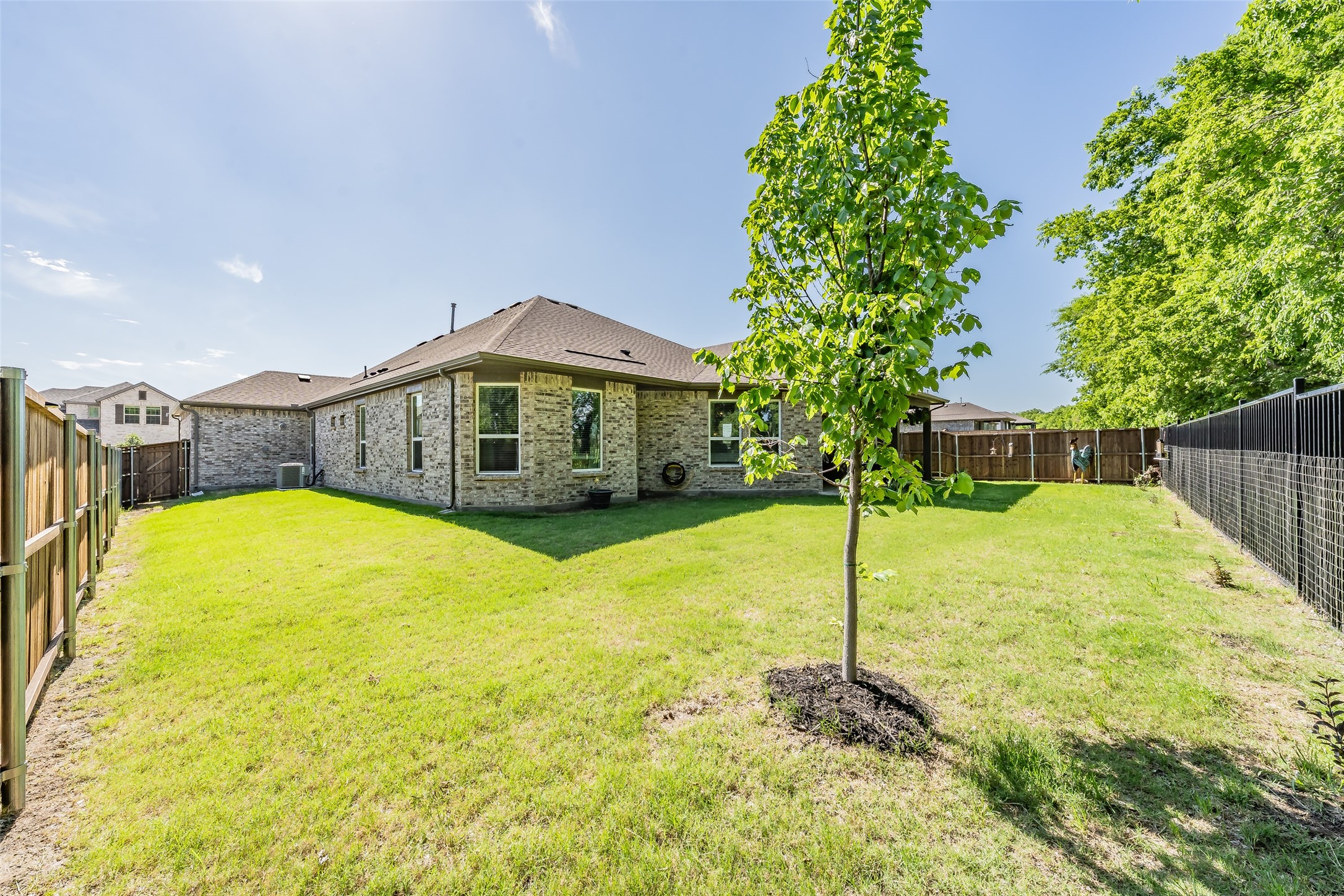 1041 Auburn Drive Justin TX 76247