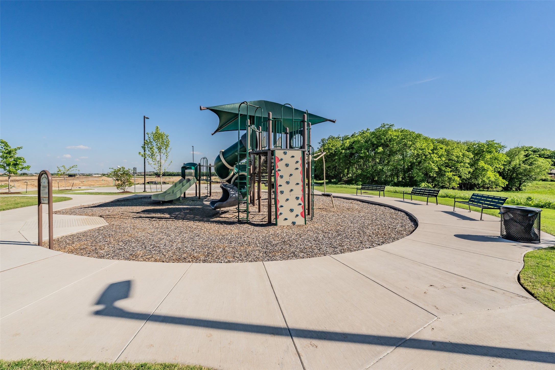1041 Auburn Drive Justin TX 76247