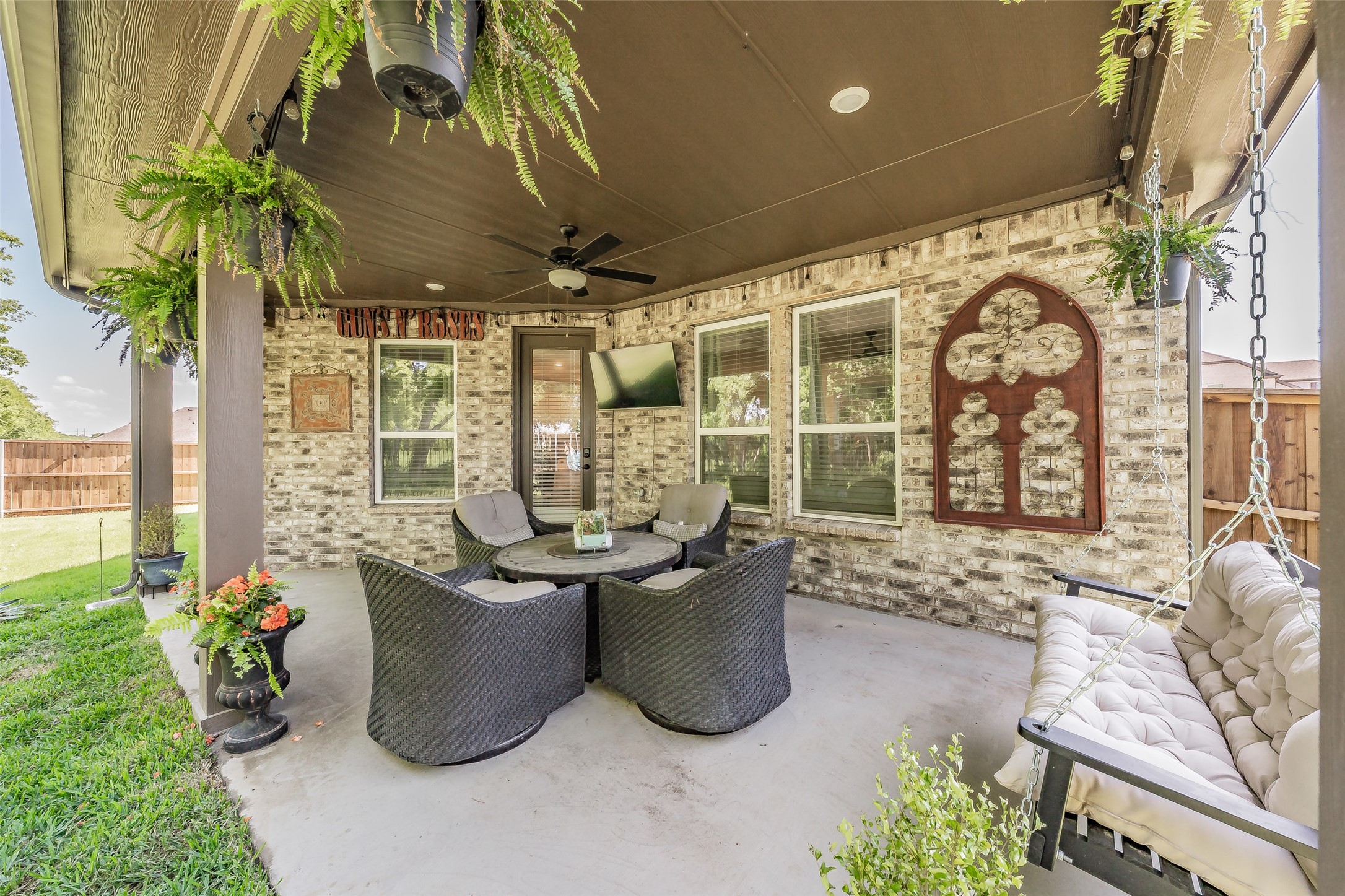 1041 Auburn Drive Justin TX 76247