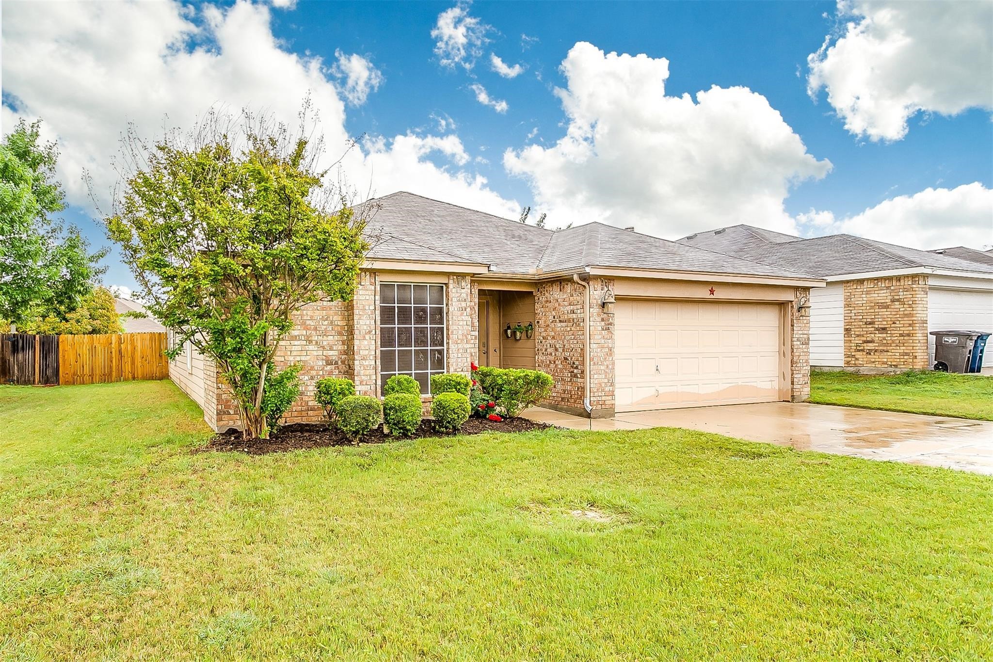 660 Rosario Lane Fort Worth TX 76052