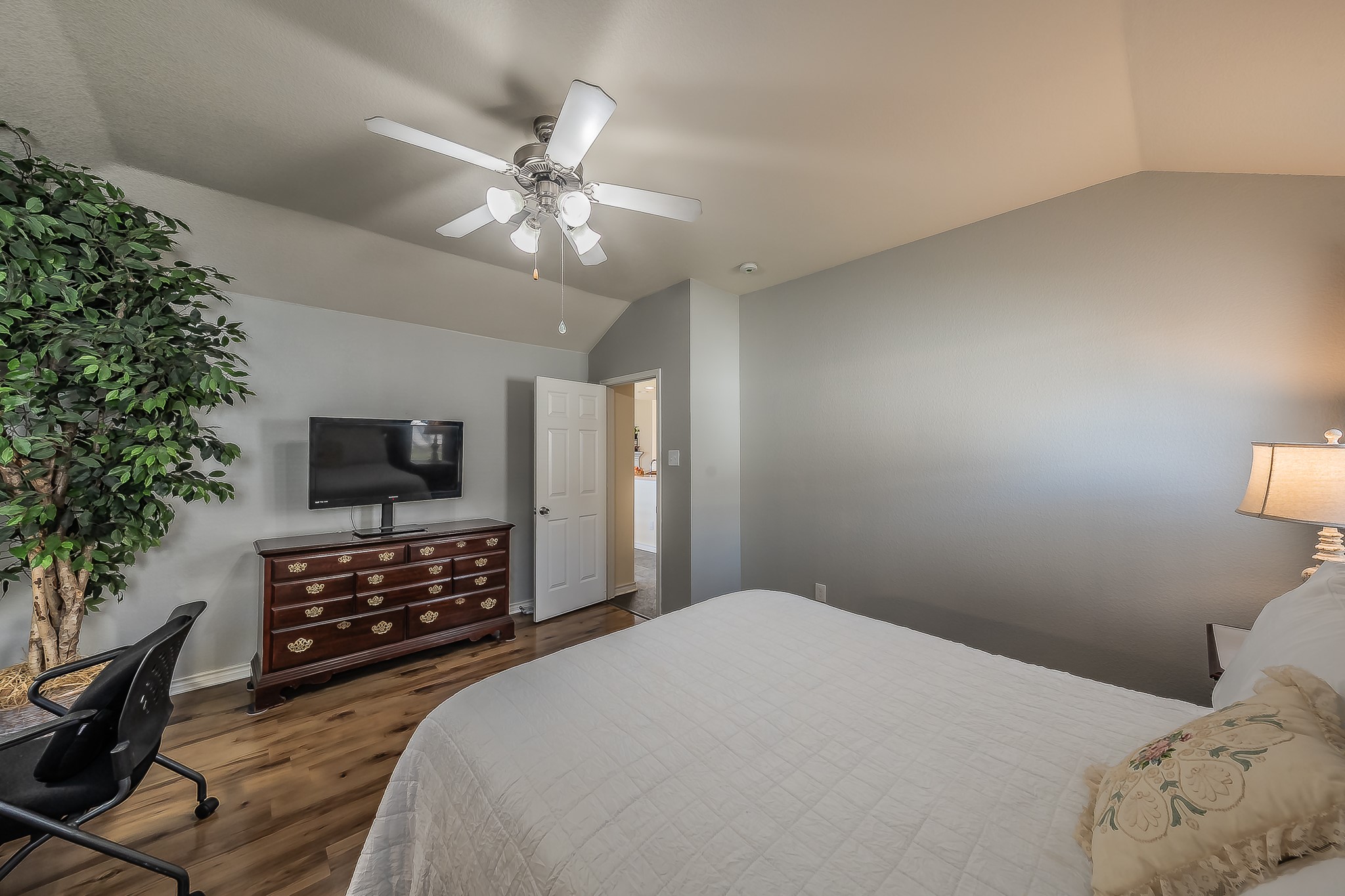 660 Rosario Lane Fort Worth TX 76052