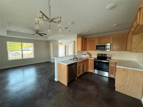 1710 E Avenue J Lampasas TX 76550