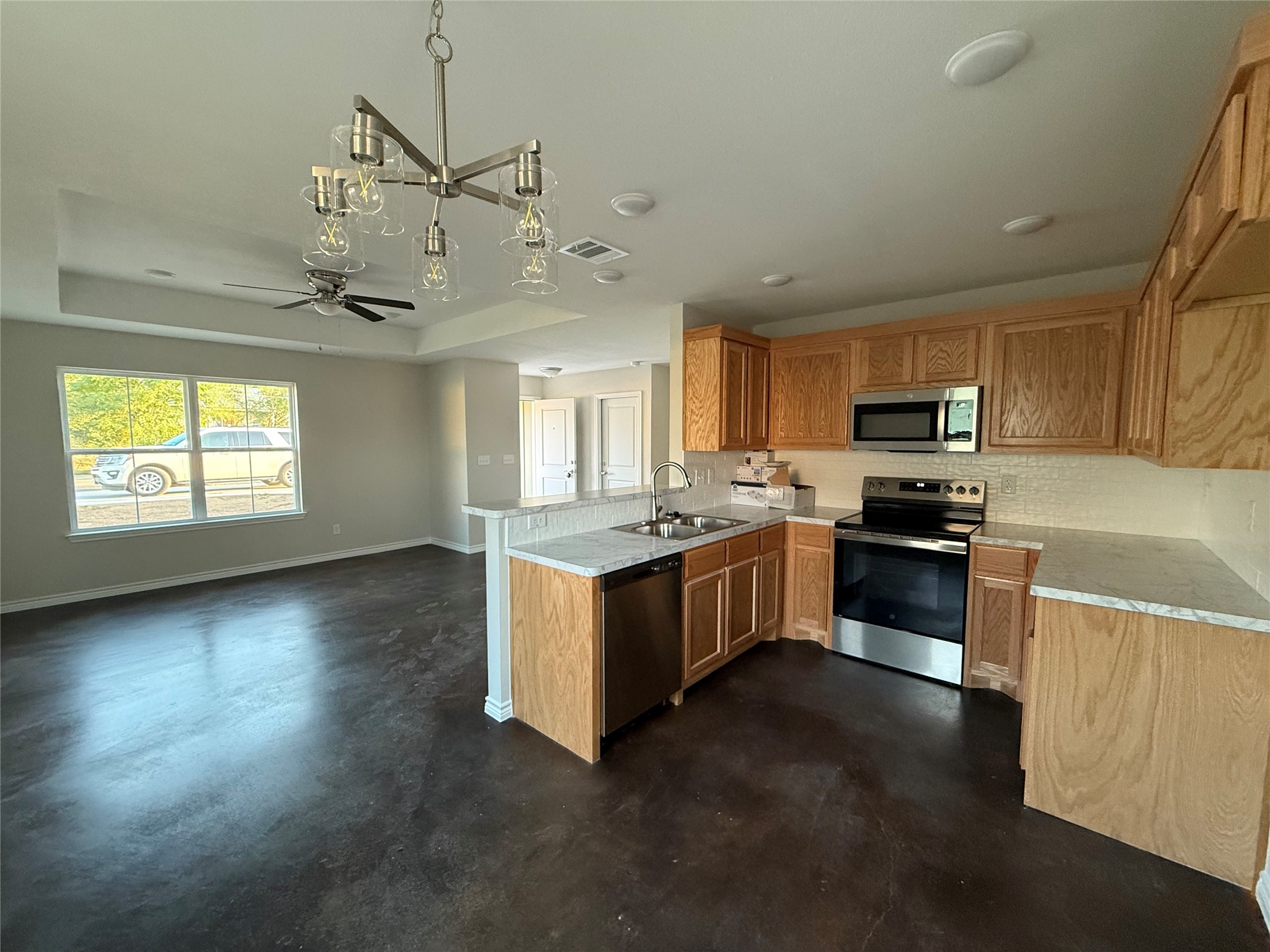 1710 E Avenue J Lampasas TX 76550