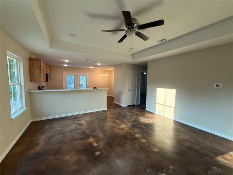 1710 E Avenue J Lampasas TX 76550