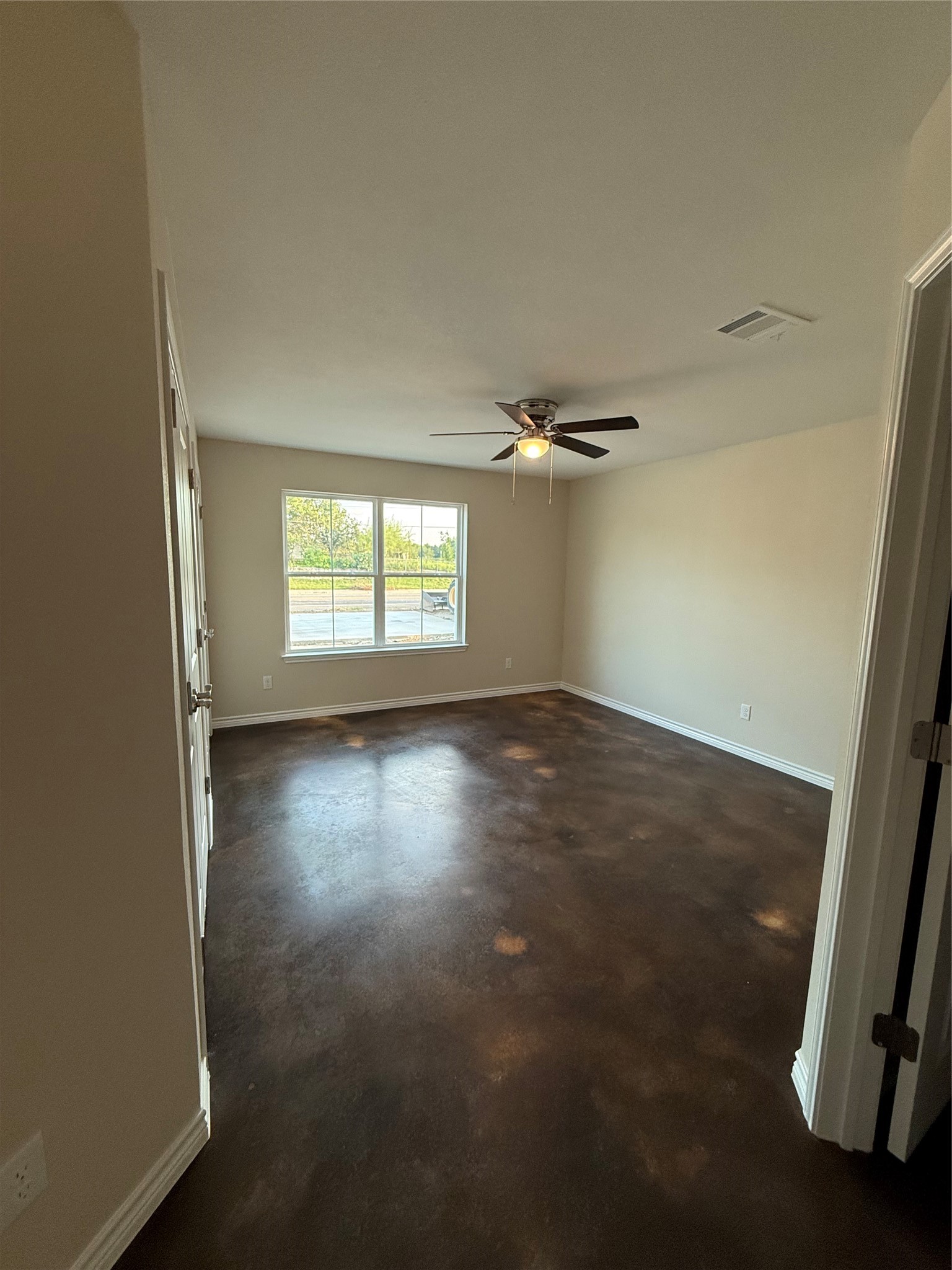1710 E Avenue J Lampasas TX 76550