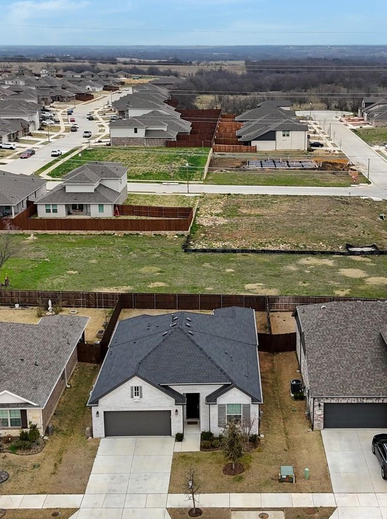 1913 Briar Hill Drive Denton TX 76207