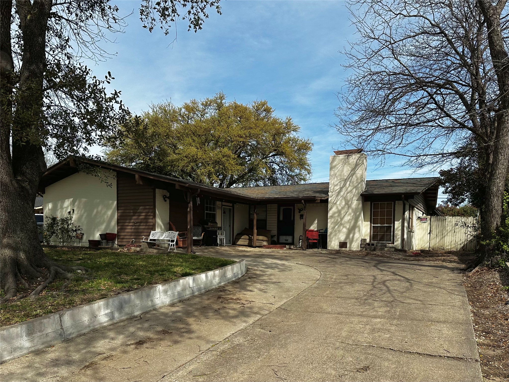 2975 Leahy Drive Dallas TX 75229