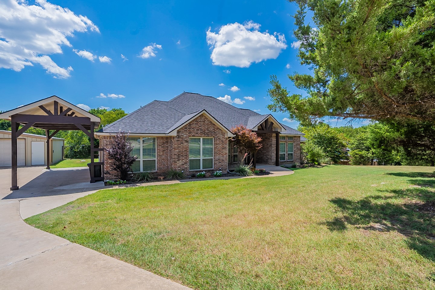 2810 Jaes Court Midlothian TX 76065